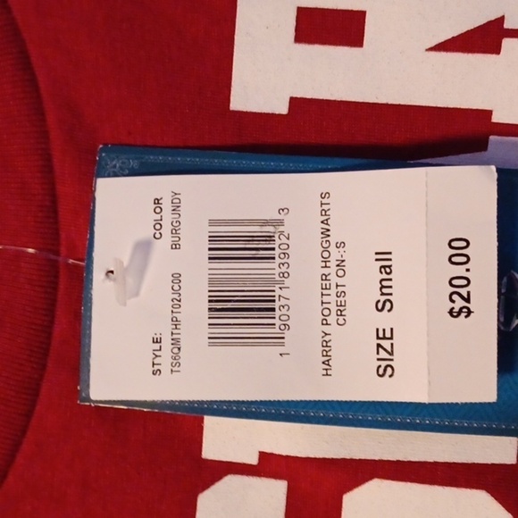 HARRY POTTER, NWT, SIZE SMALL T-SHIRT. MAROON. - Picture 6 of 6